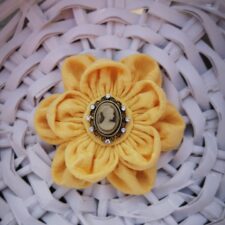 Brosa floare galben inchis Z&F0810